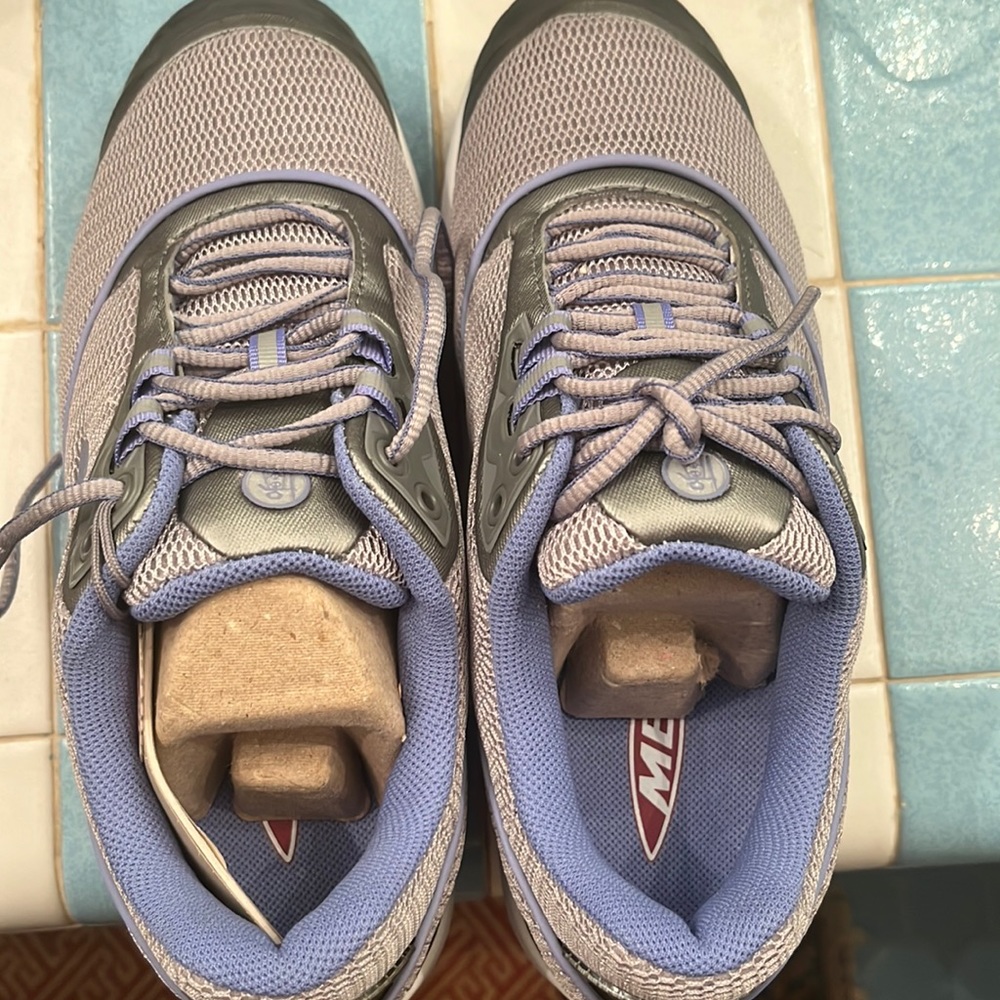 NWT MBT sneakers US size 6 -